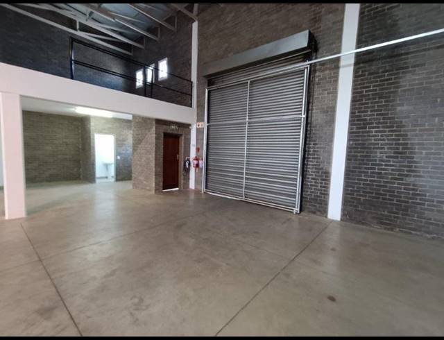 INDUSTRIAL PROPERTY TO RENT IN STORMILL